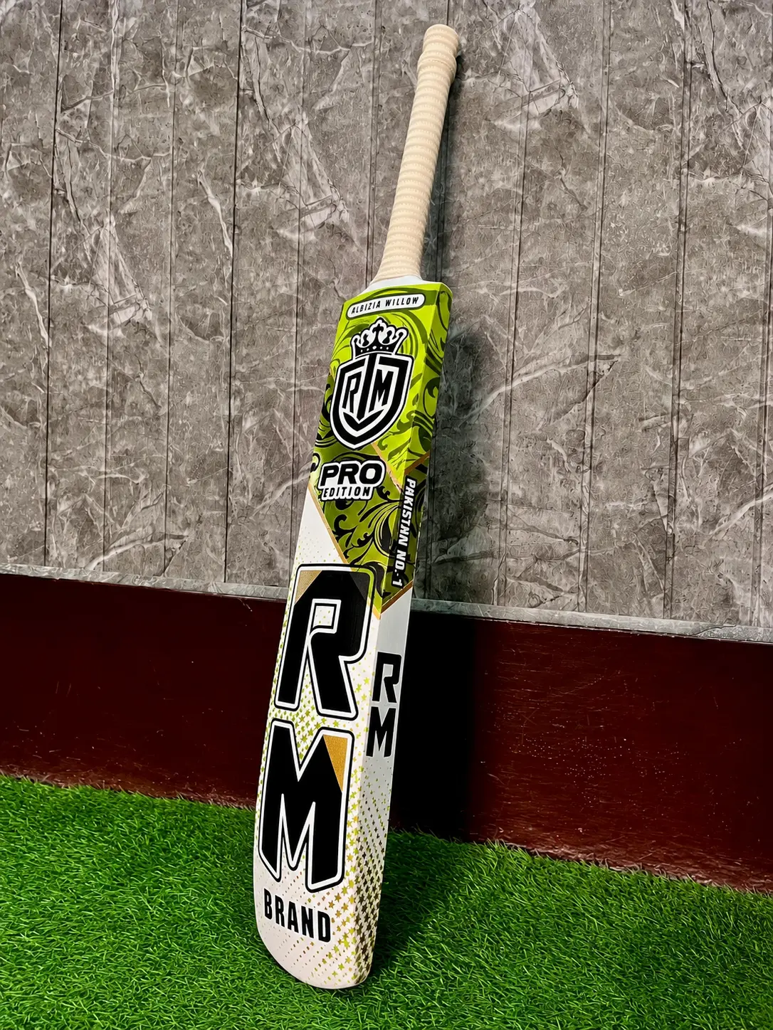 RM Bat 2