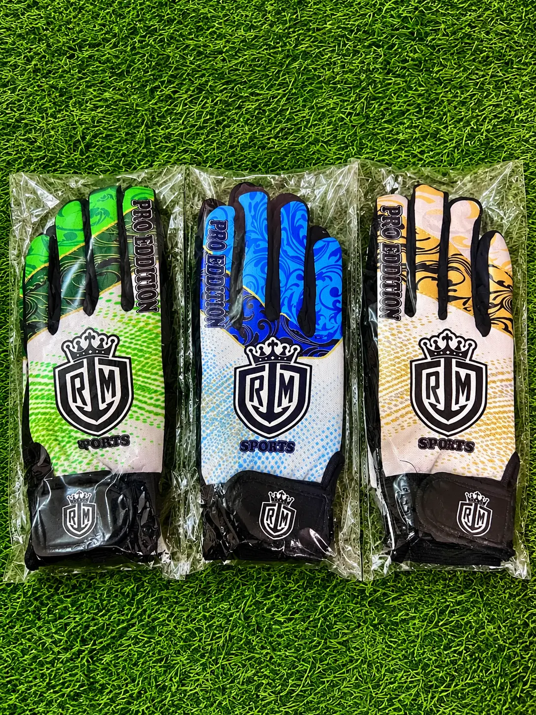 RM Gloves